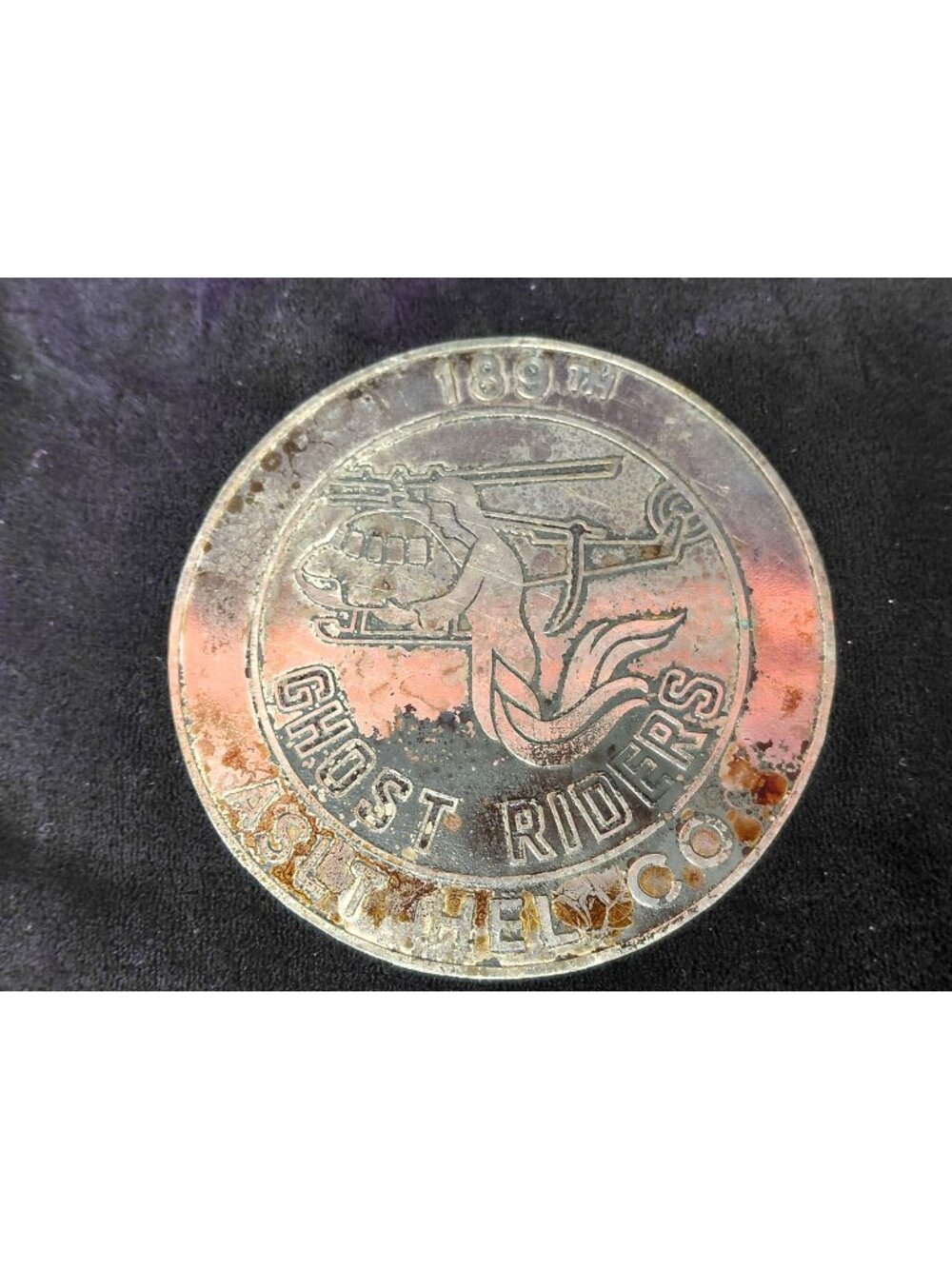 189th Ghost Riders Assault Helicopter Co Vtg Metal Medallion Plate - Military